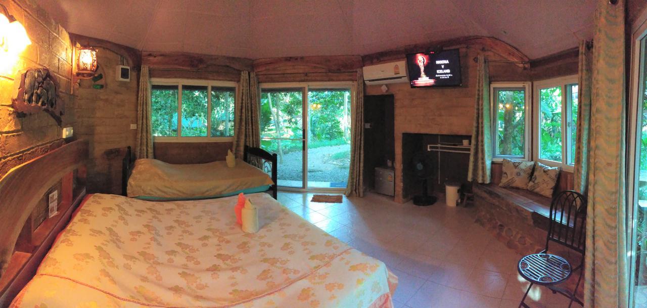 Baandin Chiewlarn Otel Ban Tha Khun Dış mekan fotoğraf